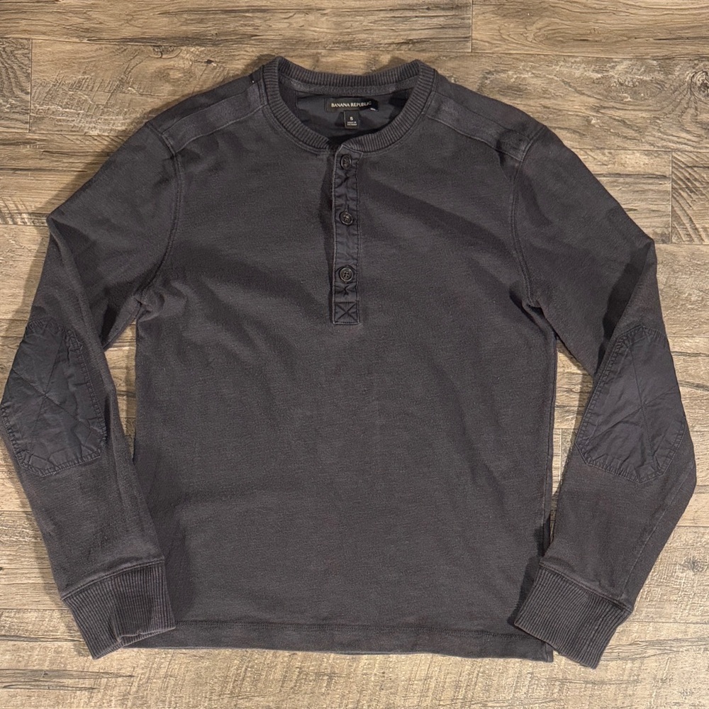 Banana Republic Charcoal Long Sleeve Henley with Elbow Patches - Size S